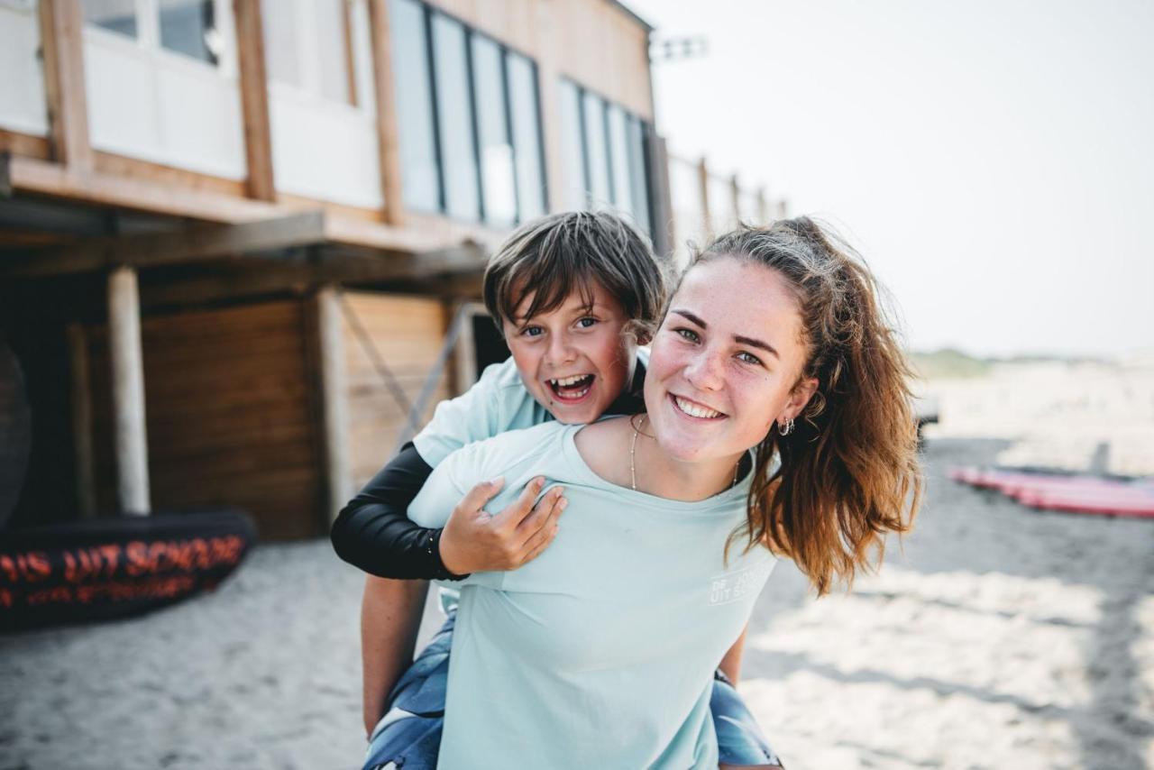 Family & Surfhostel Petten Extérieur photo